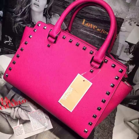 MK 👜 - Picture 5 of 8